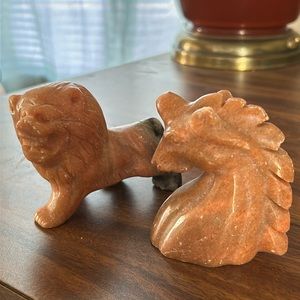 Agate Lion and Unicorn Jade Ornament